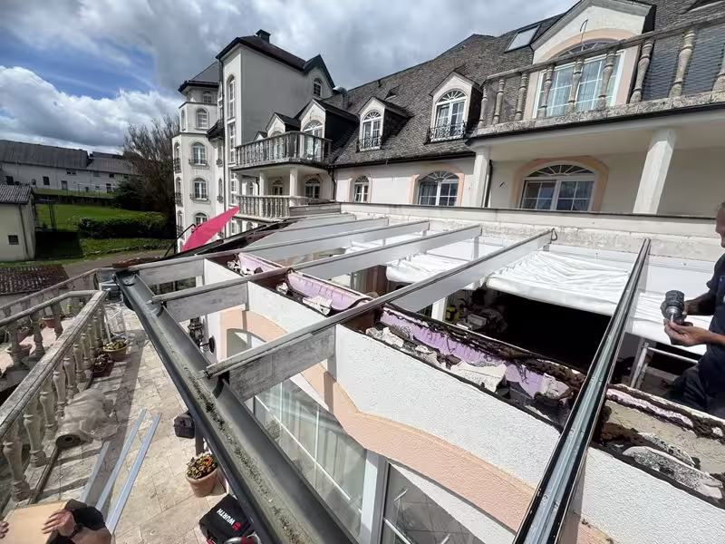 Sturmschaden (4) Terrassenüberdachung in Krefeld